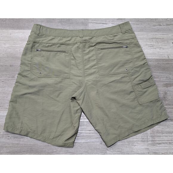Outdoor Life Green Light Weight Cargo Shorts Multi Zip Pockets - Picture 2 of 6
